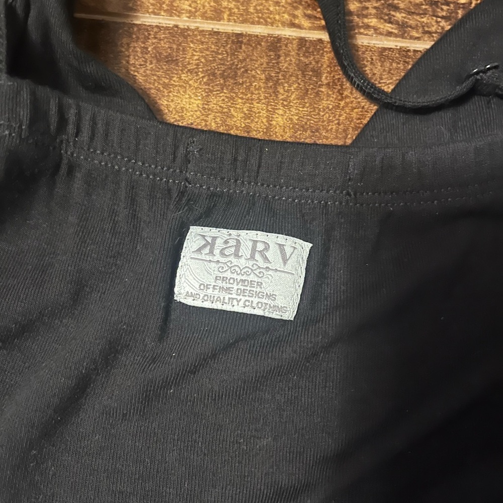 Karv Tank Top - Picture 3 of 3
